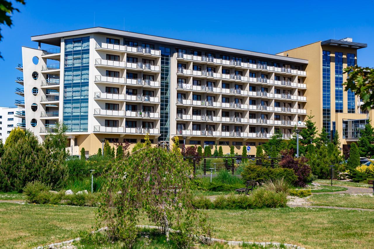 Apartamenty Promenada-Arka كولوبرزيغ المظهر الخارجي الصورة